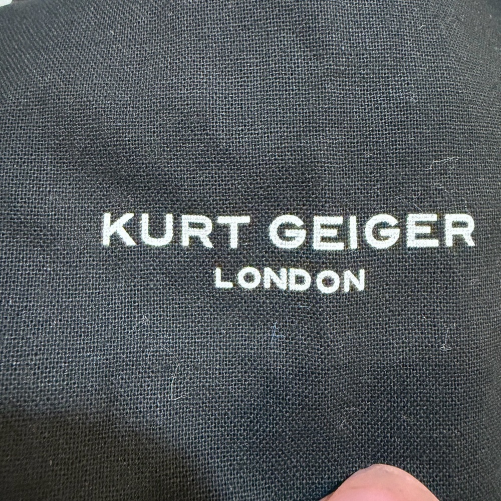 COOL KURT GEIGER LONDON "Design Is What We Do" Drawstring Bag for Purse Handbag - Picture 2 of 2
